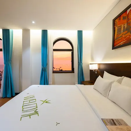Roma Hotel Phu Quoc - Free Airport Shuttle & Sunset Town Tour Exterior photo